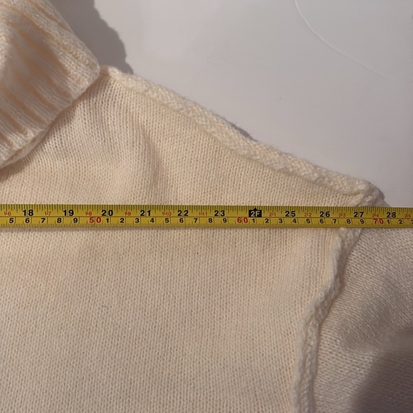 New in cream cozy turtleneck sweater drop shoulder long sleeve raw seam rib hem - Picture 13 of 16